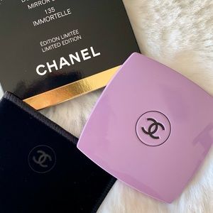 New Chanel Limited Edition Codes Couleur Mirror Duo 135 Immortelle (Lilac)